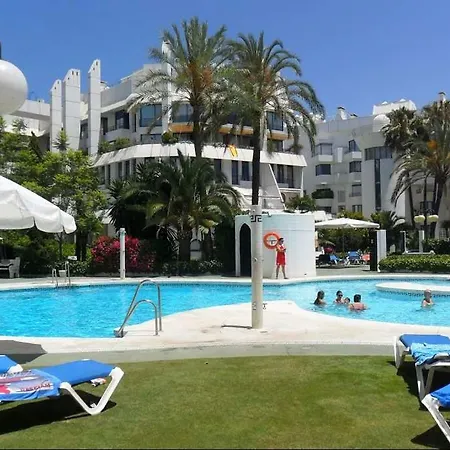 Apartment Center Beachfront With Private Patio Marbella