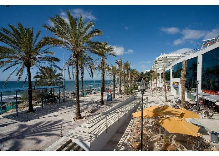 Apartmán Center Beachfront With Private Patio