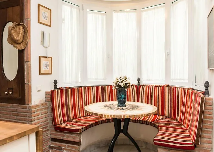 Center Beachfront With Private Patio Apartmán Marbella